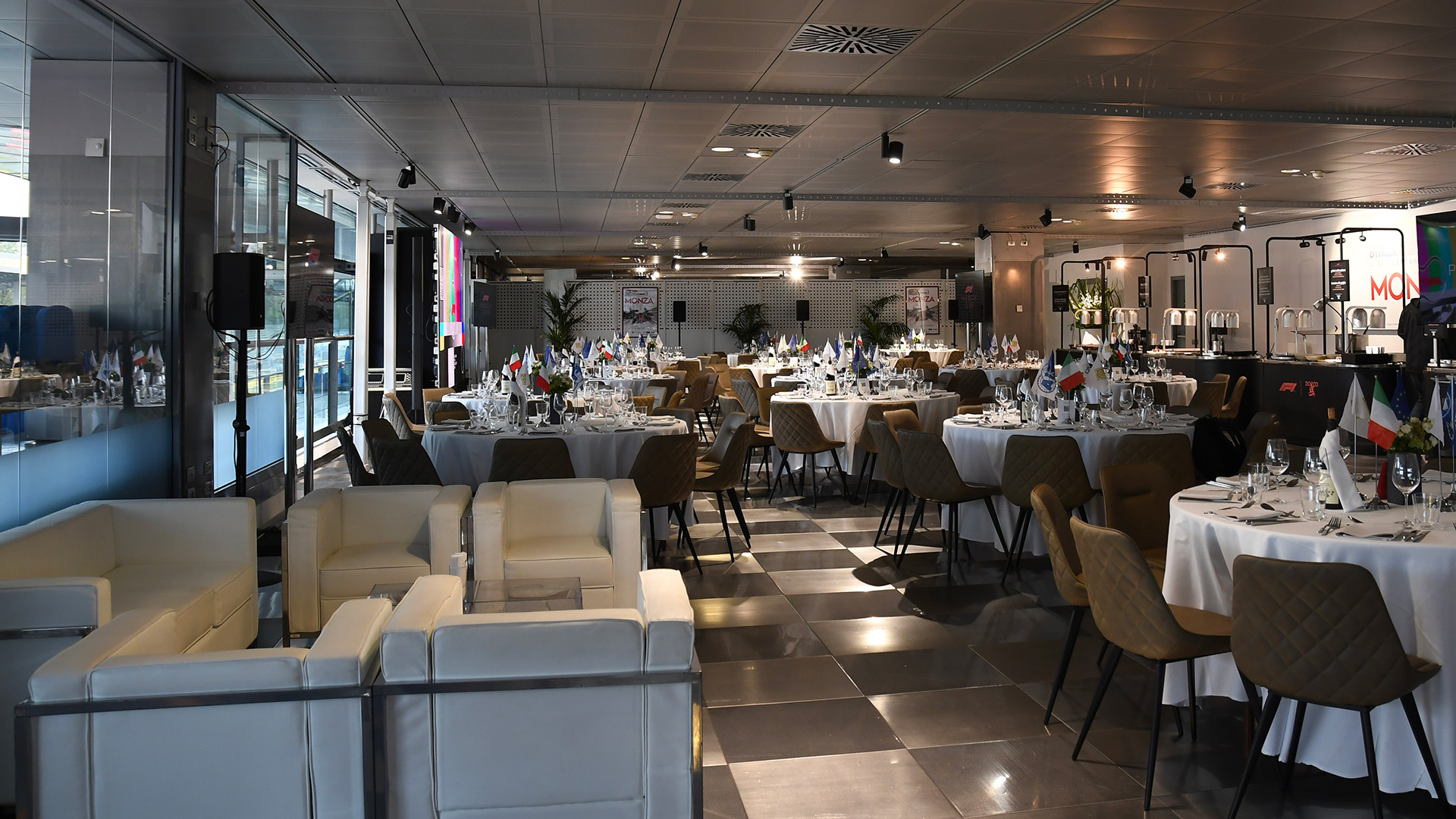 Autodrome restaurant